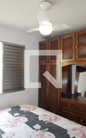 Casa à venda com 120m², 3 quartos e 2 vagasQuarto 3