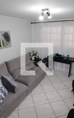 Casa à venda com 120m², 3 quartos e 2 vagasSala
