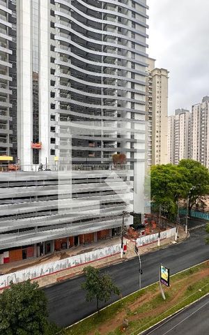 Studio à venda com 25m², 1 quarto e sem vagaVista Sacada
