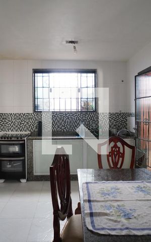Casa à venda com 132m², 5 quartos e 1 vagaCozinha