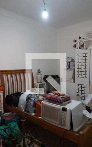 Casa à venda com 132m², 5 quartos e 1 vagaQuarto de Serviço