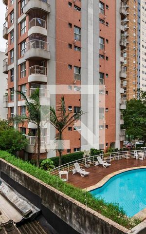 Apartamento para alugar com 40m², 1 quarto e 1 vagaVista