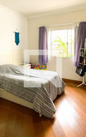 Casa para alugar com 520m², 5 quartos e 3 vagas Casa para alugar com 520m², 5 quartos e 3 vagasQuarto 3