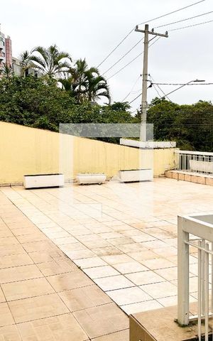 Casa para alugar com 520m², 5 quartos e 3 vagas Casa para alugar com 520m², 5 quartos e 3 vagasTerraço