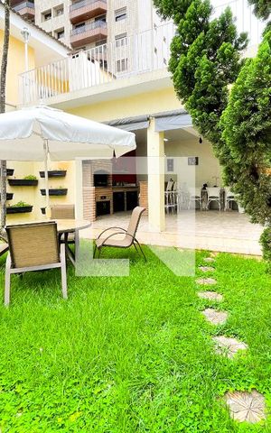Casa para alugar com 520m², 5 quartos e 3 vagas Casa para alugar com 520m², 5 quartos e 3 vagasQuintal