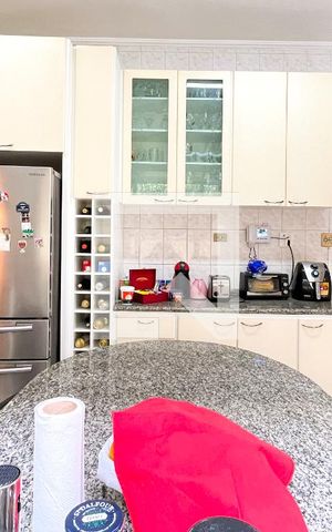 Casa para alugar com 520m², 5 quartos e 3 vagas Casa para alugar com 520m², 5 quartos e 3 vagasCozinha