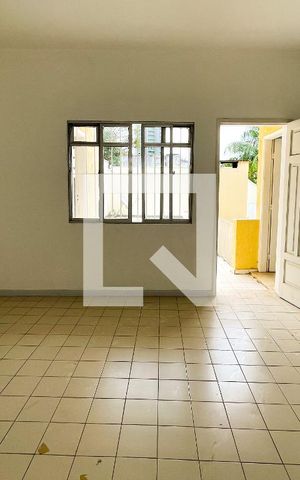 Casa para alugar com 520m², 5 quartos e 3 vagas Casa para alugar com 520m², 5 quartos e 3 vagasEdicula