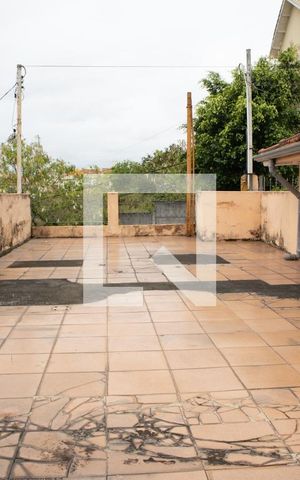 Casa de condomínio à venda com 200m², 2 quartos e 3 vagasQuintal