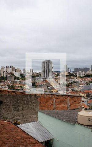Casa de condomínio à venda com 200m², 2 quartos e 3 vagasVista