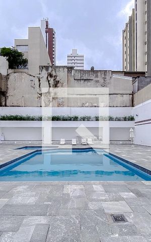Apartamento à venda com 182m², 4 quartos e 4 vagasÁrea comum - Piscina