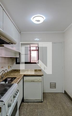 Apartamento à venda com 182m², 4 quartos e 4 vagasCozinha