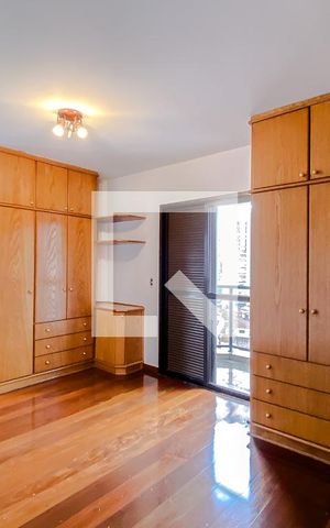 Apartamento à venda com 182m², 4 quartos e 4 vagasQuarto 3 - Suíte