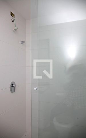 Apartamento à venda com 83m², 2 quartos e 1 vagaBanheiro Quarto 2 Suíte