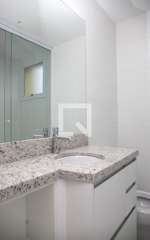 Apartamento à venda com 83m², 2 quartos e 1 vagaBanheiro Quarto 1 Suíte