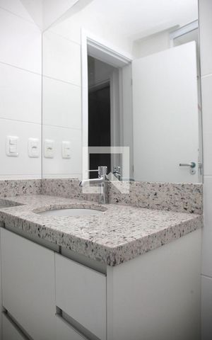 Apartamento à venda com 83m², 2 quartos e 1 vagaBanheiro Quarto 1 Suíte