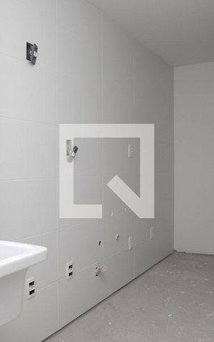 Apartamento à venda com 83m², 2 quartos e 1 vagaCozinha + Área de Serviço