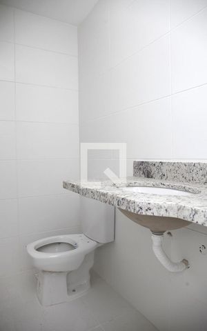 Apartamento à venda com 83m², 2 quartos e 1 vagaBanheiro Quarto 2 Suíte