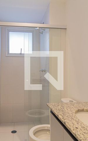 Apartamento para alugar com 66m², 3 quartos e 2 vagasBanheiro da suíte