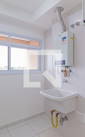 Casa de condomínio para alugar com 66m², 3 quartos e 2 vagasCozinha e área de serviço