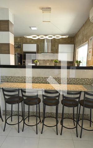 Casa para alugar com 210m², 3 quartos e 2 vagas Casa para alugar com 210m², 3 quartos e 2 vagasCozinha