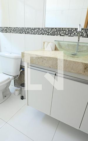 Casa para alugar com 210m², 3 quartos e 2 vagas Casa para alugar com 210m², 3 quartos e 2 vagasBanheiro