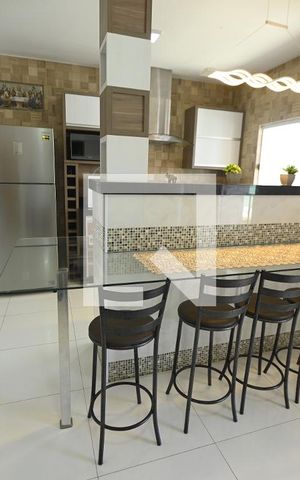 Casa para alugar com 210m², 3 quartos e 2 vagas Casa para alugar com 210m², 3 quartos e 2 vagasCozinha