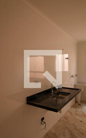 Apartamento à venda com 42m², 2 quartos e sem vaga Apartamento à venda com 42m², 2 quartos e sem vagaCozinha