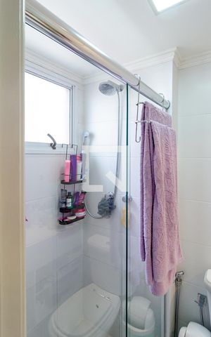 Apartamento à venda com 88m², 3 quartos e 2 vagas Apartamento à venda com 88m², 3 quartos e 2 vagasBanheiro da Suíte