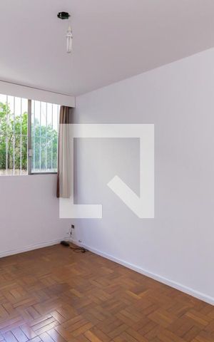 Apartamento à venda com 53m², 2 quartos e 1 vaga Apartamento à venda com 53m², 2 quartos e 1 vagaSala
