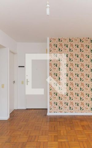 Apartamento à venda com 53m², 2 quartos e 1 vaga Apartamento à venda com 53m², 2 quartos e 1 vagaSala