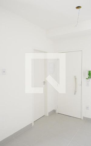 Apartamento à venda com 33m², 2 quartos e sem vagaSala/ Cozinha