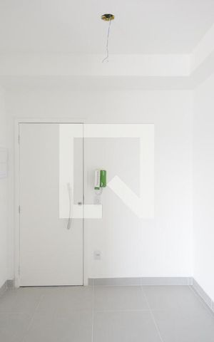 Apartamento à venda com 33m², 2 quartos e sem vagaSala/ Cozinha