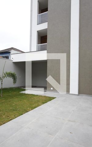 Apartamento à venda com 33m², 2 quartos e sem vagaÁrea comum