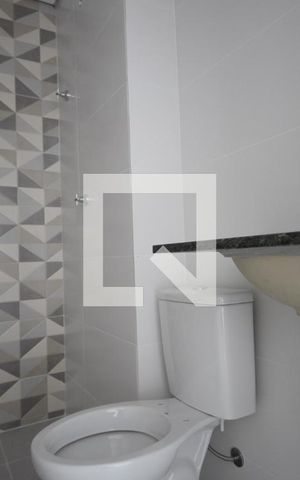 Apartamento à venda com 33m², 2 quartos e sem vagaBanheiro