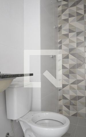 Apartamento à venda com 33m², 2 quartos e sem vagaBanheiro
