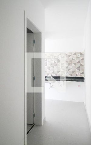 Apartamento à venda com 37m², 2 quartos e sem vaga Apartamento à venda com 37m², 2 quartos e sem vagaSala/Cozinha