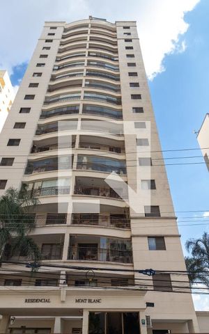 Apartamento à venda com 105m², 3 quartos e 2 vagasFachada do Prédio