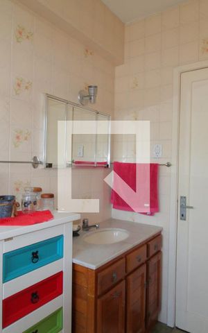 Apartamento para alugar com 130m², 3 quartos e sem vagaBanheiro