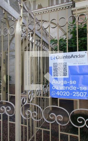 Apartamento para alugar com 130m², 3 quartos e sem vagaFachada