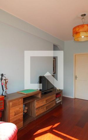 Apartamento para alugar com 130m², 3 quartos e sem vagaSala