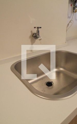 Apartamento para alugar com 134m², 3 quartos e 2 vagas Apartamento para alugar com 134m², 3 quartos e 2 vagasCozinha e Área de Serviço