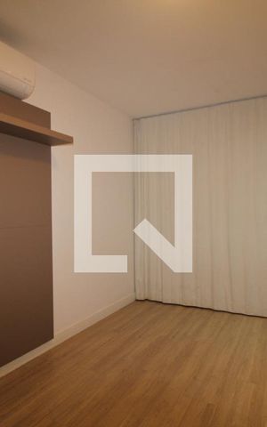 Apartamento para alugar com 134m², 3 quartos e 2 vagas Apartamento para alugar com 134m², 3 quartos e 2 vagasSuite
