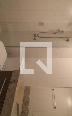 Apartamento para alugar com 134m², 3 quartos e 2 vagas Apartamento para alugar com 134m², 3 quartos e 2 vagasBanheiro Social