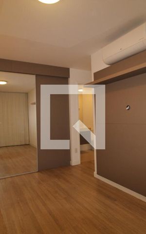 Apartamento para alugar com 134m², 3 quartos e 2 vagas Apartamento para alugar com 134m², 3 quartos e 2 vagasSuíte