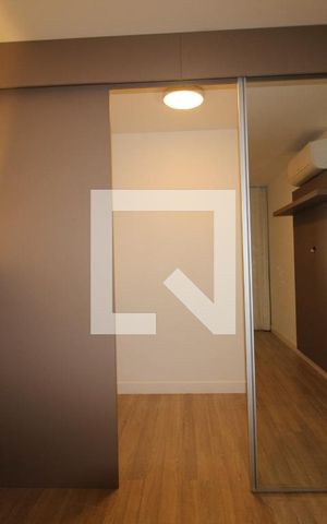 Apartamento para alugar com 134m², 3 quartos e 2 vagas Apartamento para alugar com 134m², 3 quartos e 2 vagasSuíte