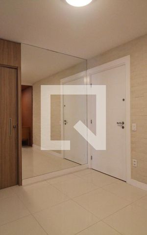 Apartamento para alugar com 134m², 3 quartos e 2 vagas Apartamento para alugar com 134m², 3 quartos e 2 vagasSala