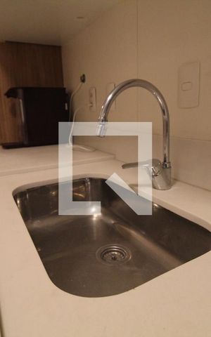 Apartamento para alugar com 134m², 3 quartos e 2 vagas Apartamento para alugar com 134m², 3 quartos e 2 vagasCozinha e Área de Serviço