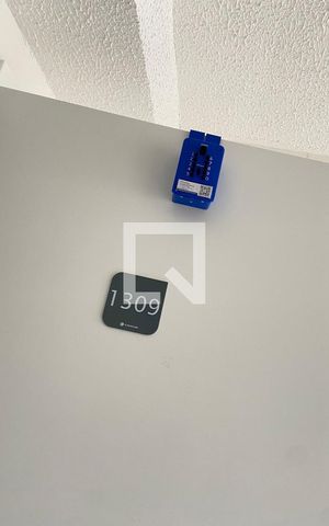 Apartamento à venda com 27m², 1 quarto e sem vaga Apartamento à venda com 27m², 1 quarto e sem vagaLockbox