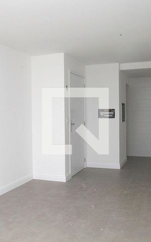 Apartamento à venda com 72m², 1 quarto e 1 vagaSala
