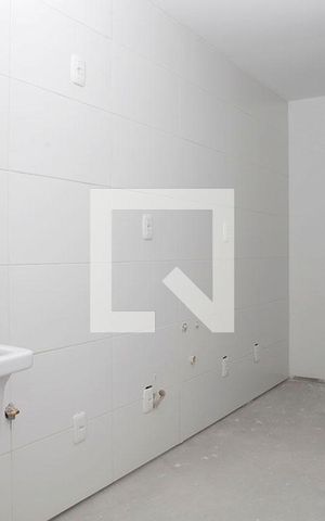 Apartamento à venda com 83m², 2 quartos e 1 vagaCozinha + Área de Serviço